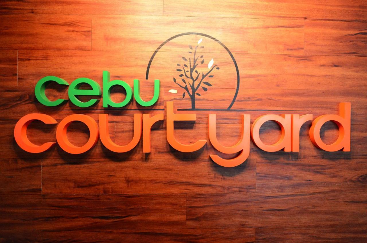 Cebu Courtyard Hotel Lapu-Lapu City Exterior photo